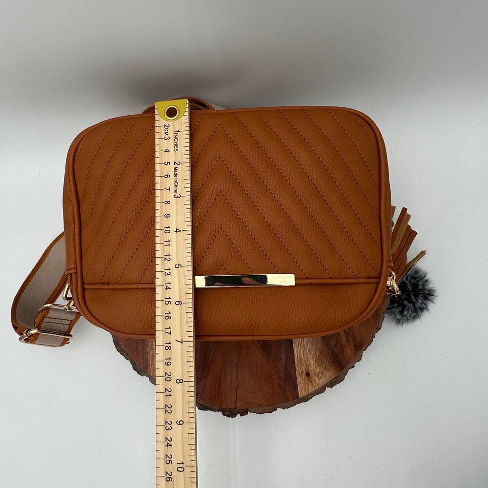 Quilted Dual Compartment Crossbody Bag Tan Brown Multi Pocket Shoulder Purse EUC - Picture 12 of 14